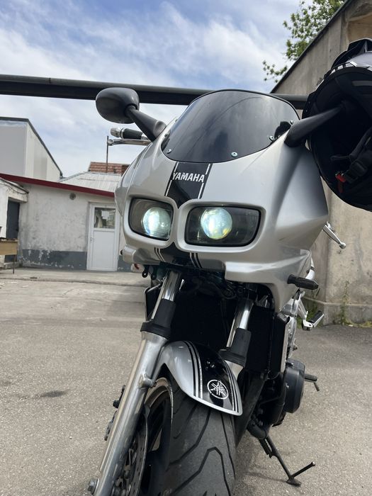 Yamaha fz600 fazer