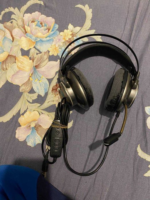 Наушники Moradi V10