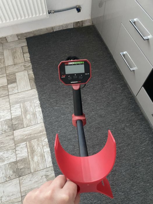 Minelab Vanquish 340 folosit Doar odata