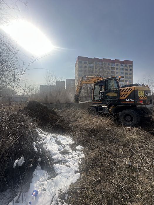 Демонтаж и снос фундамента