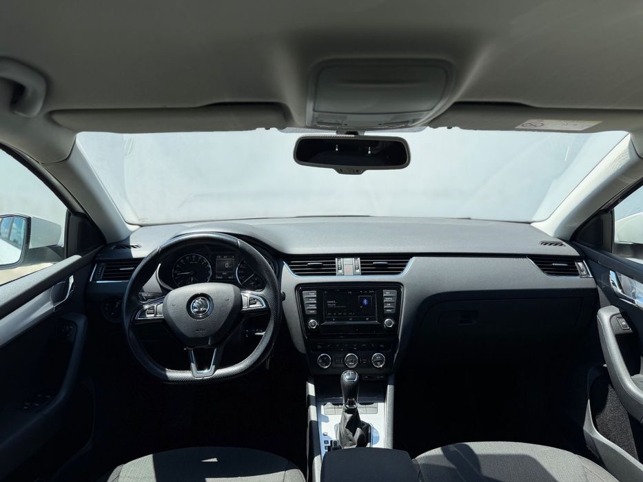 Skoda Octavia Skoda Octavia Combi 2.0 TDI DSG 150 CP – 2016 – LED, Bi-Xenon, – 216.1