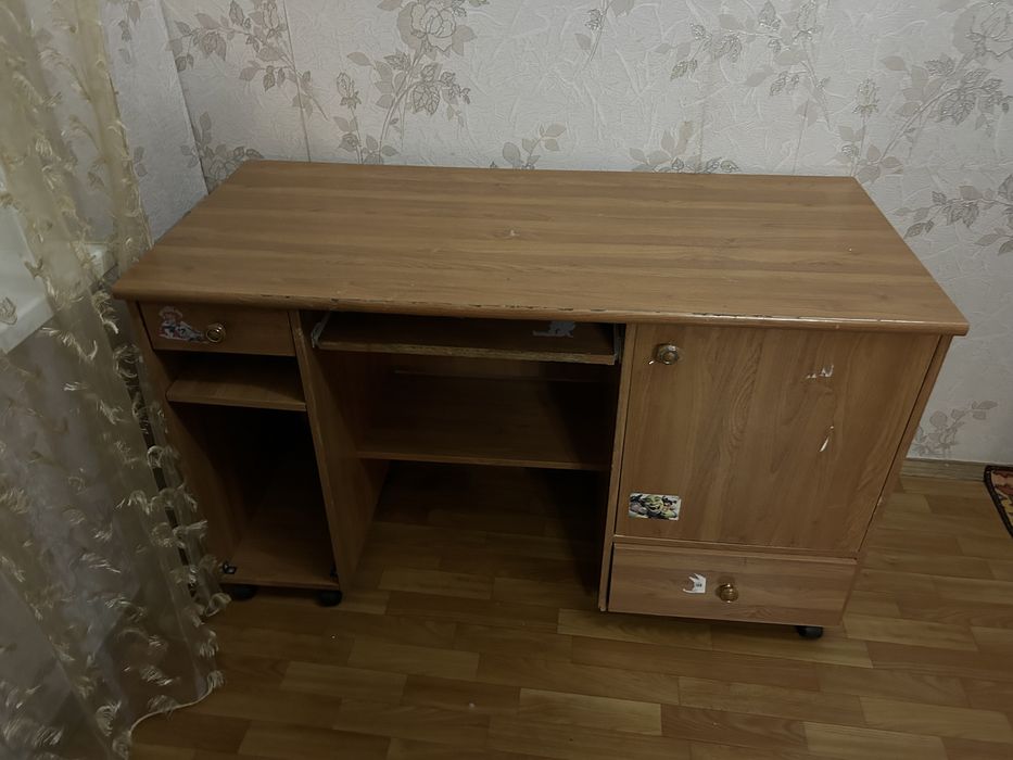 Кровать для подростков с рабочим стволом