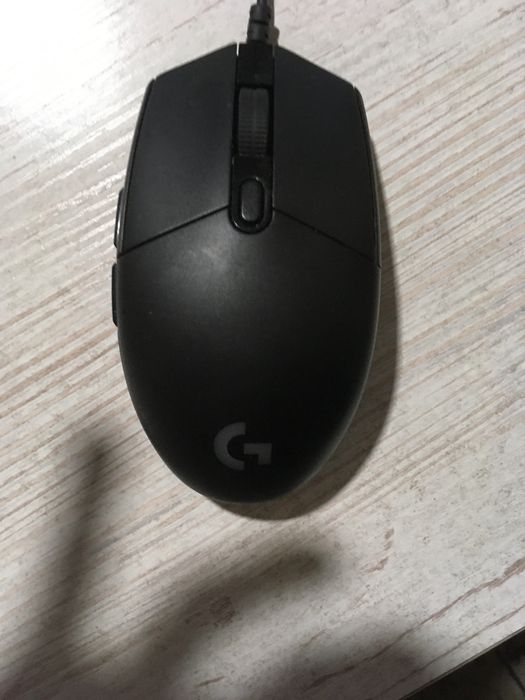 Игровая клавиатура и мышка от logitech логитеч
