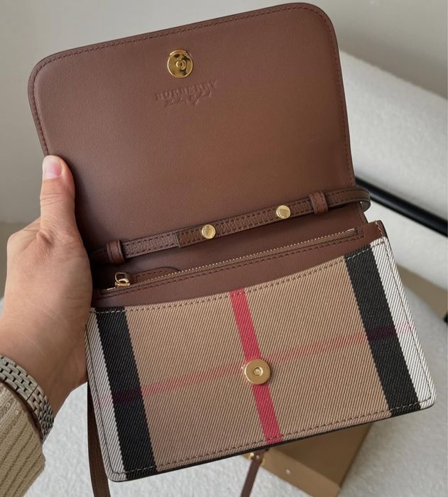 Новая сумка Burberry