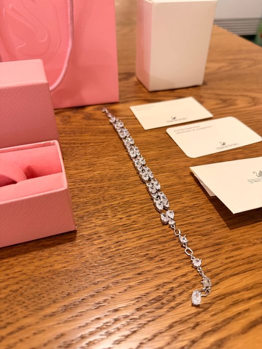 Swarovski Mesmera bracelet