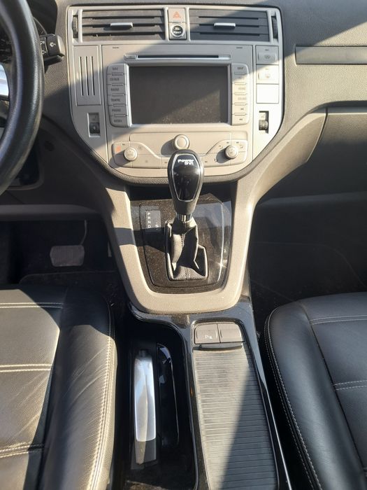 Ford kuga 4x4 automat