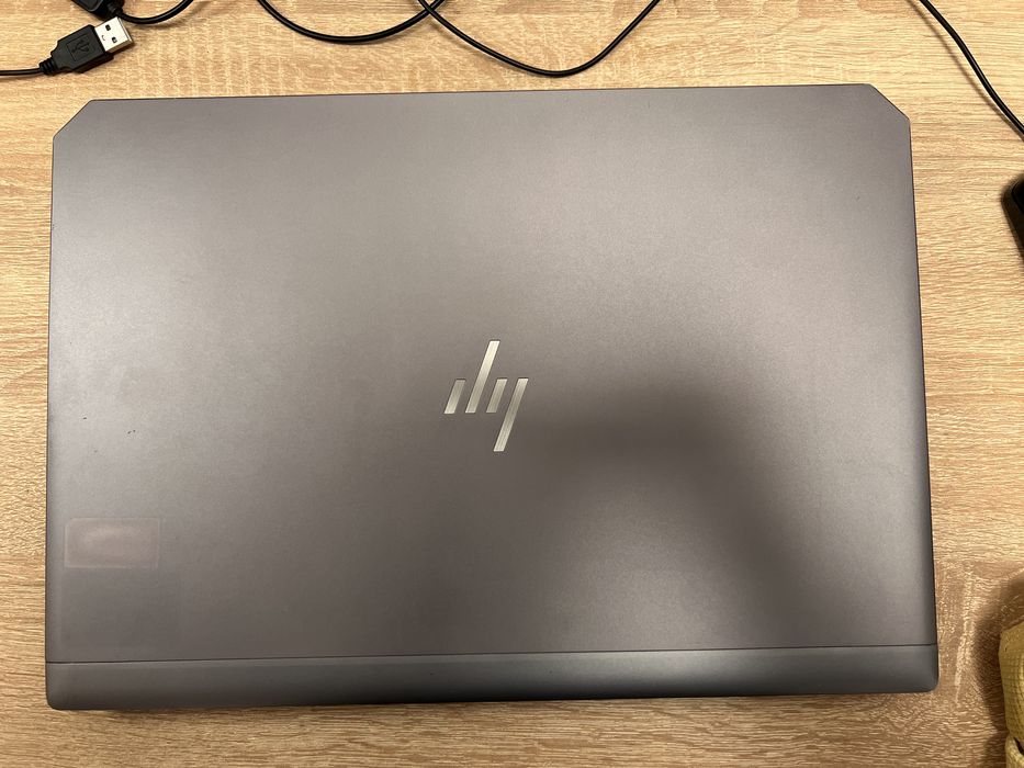 hp zbook 15 g6 i7-9850h 32gb ram 512gb ssd nvidia quadro p2000