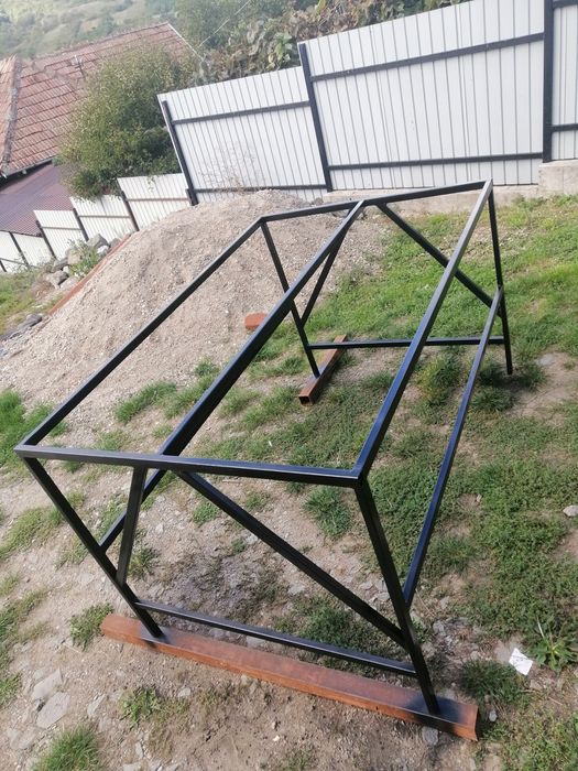 Masa 150 x 100 structura metalica