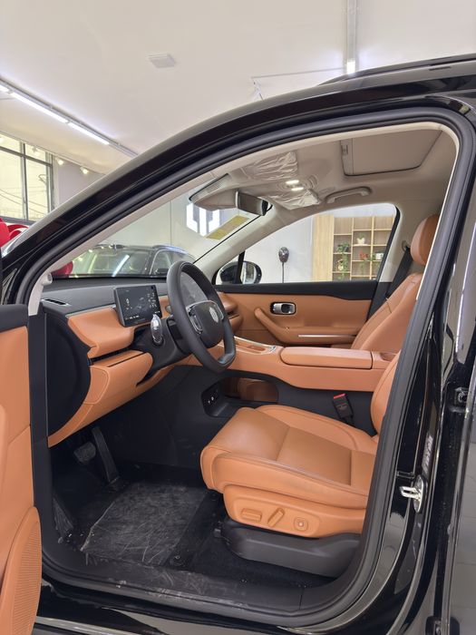 Leapmotor C16 2026 Reystayling 280 km Gibrid NALCHIDA BOR