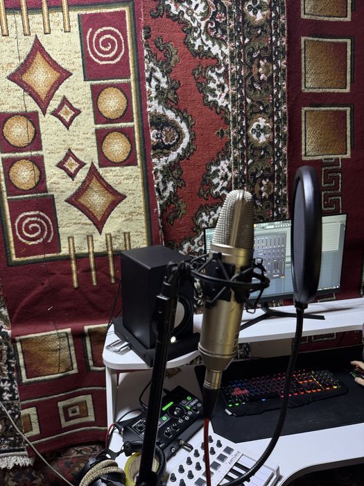 Кез келген өлеңге сапалы дыбыс жазамын!