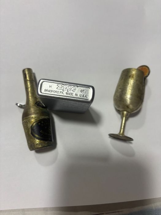 Bricheta  zippo  de vanzare