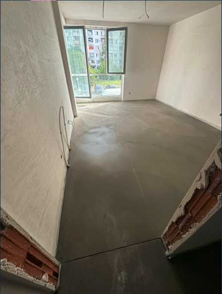 Двустаен апартамент в ж.к. Люлин 3