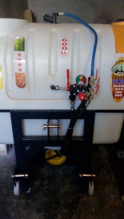 Навесна щангова пръскачка