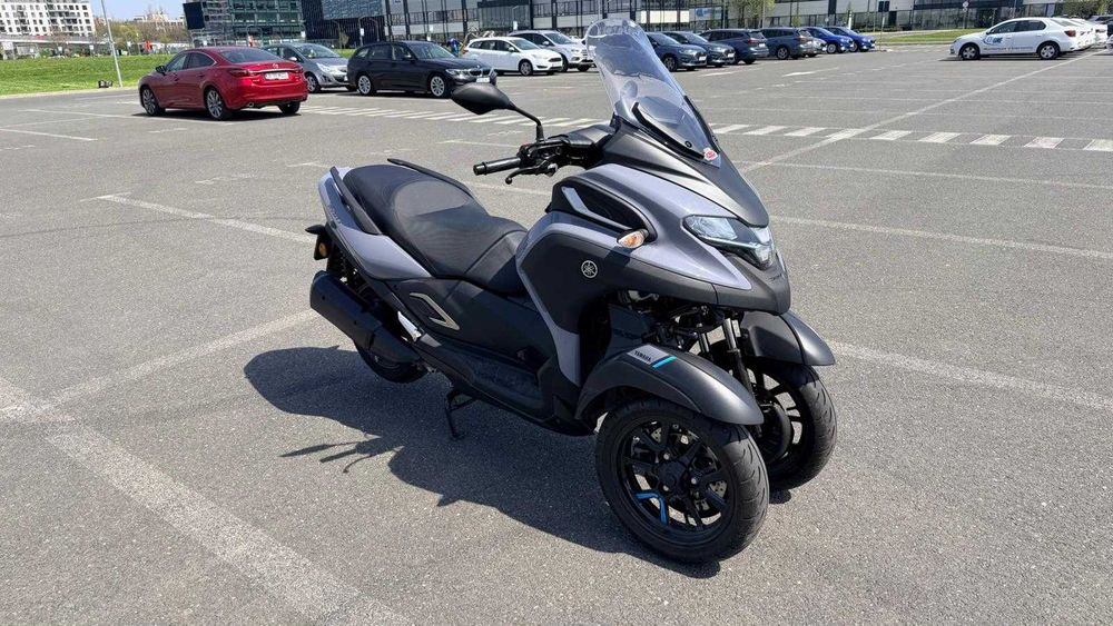 Yamaha Tricity 300 - 211 km - ca nou