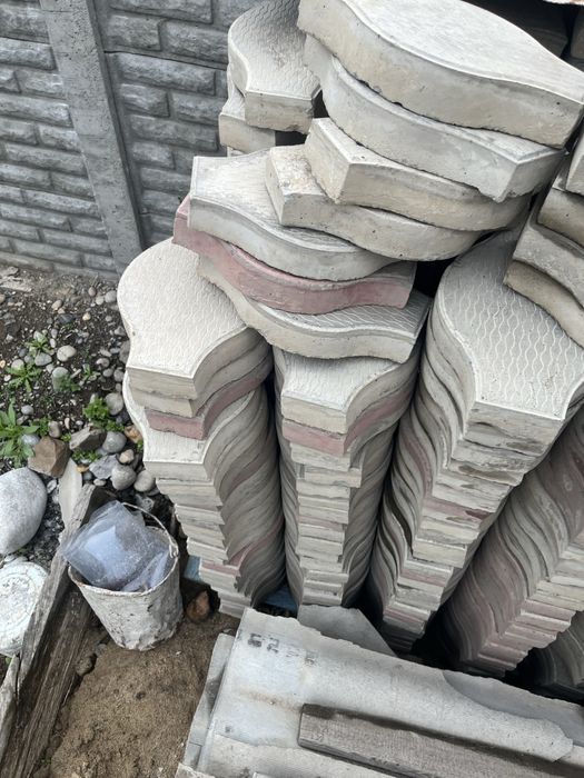 Брусчатка Б/У  78м кв. По 500 тг…