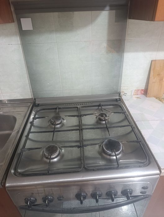 Продается газовая плита