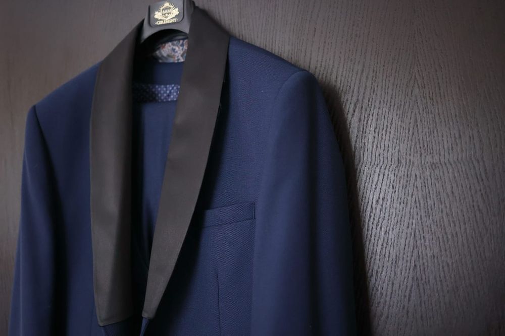 Costum mire, nunta, ceremonie, de la 6AM Ceremony, gama Gold.