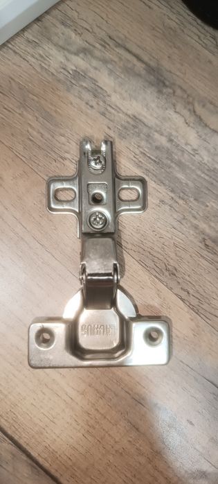 Мебельная фурнитура