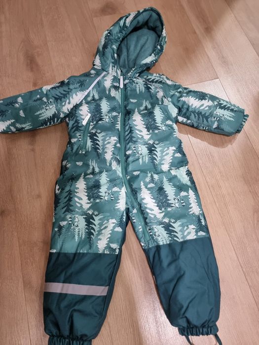 Продам комбинезон зимний , комбинезон на флисе . 5000