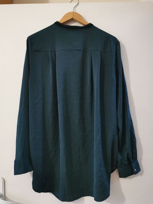 Тъмно зелена риза HM