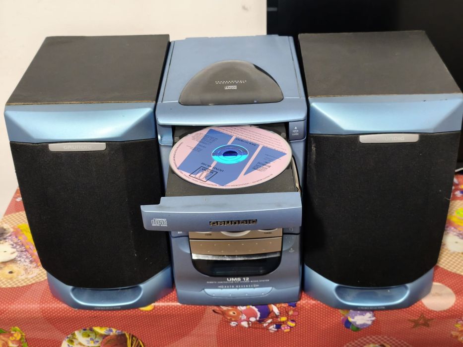 Grundig UMS 12 mini HI-FI ca nou.