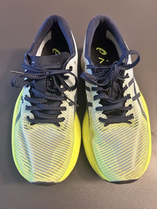 Running shoes - Asics Metaspeed Sky