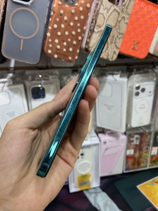 Vivo V40 Lite 8/256 ideal