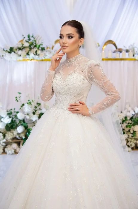 Той көйлегі мен ұзату көйлегі сатылады!