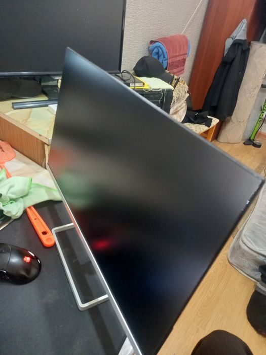 Монитор HP 21.5 silver