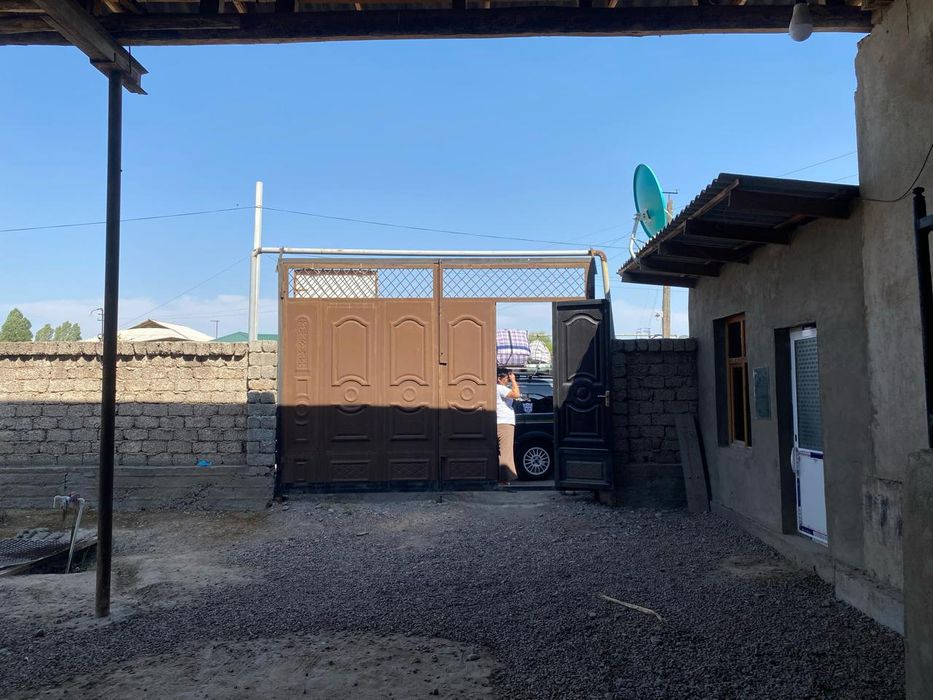 Ховли уй сотилади Кучликта