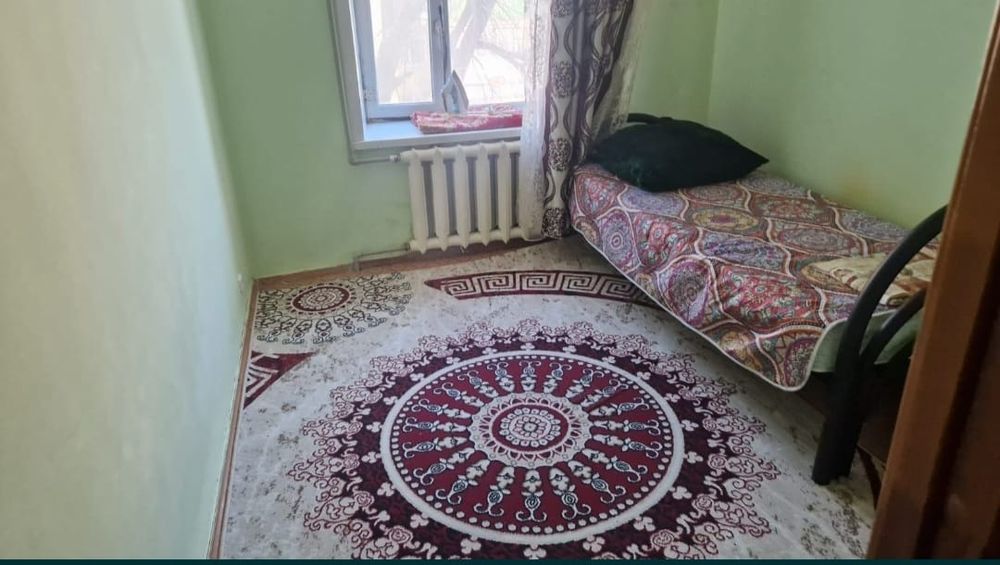 Сдам 2 х комн кв центр