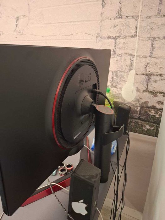 Монитор LG 27" 144Hz, 1920x1080