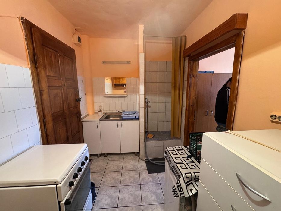 Proprietar închiriez garsonieră
