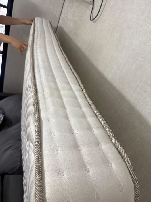 Качественный матрас King Size: 200х180х23