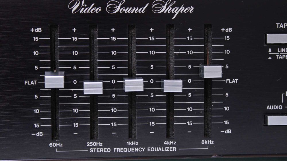 Audio/Video processor,EQ,4xaux in,ADC(Japonia).