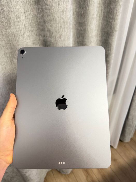iPad Air 13-Inch M3  WI-FI  128 GB  Space Gray  CA NOU