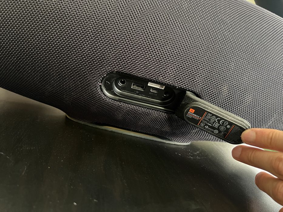 JBL Boombox 2