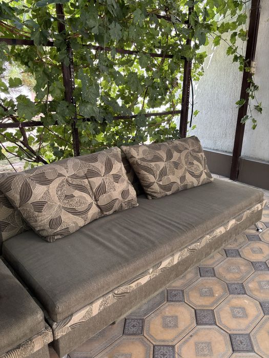 Продам диван тахта