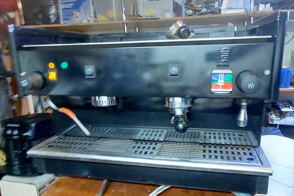 Продаётся кофемашина