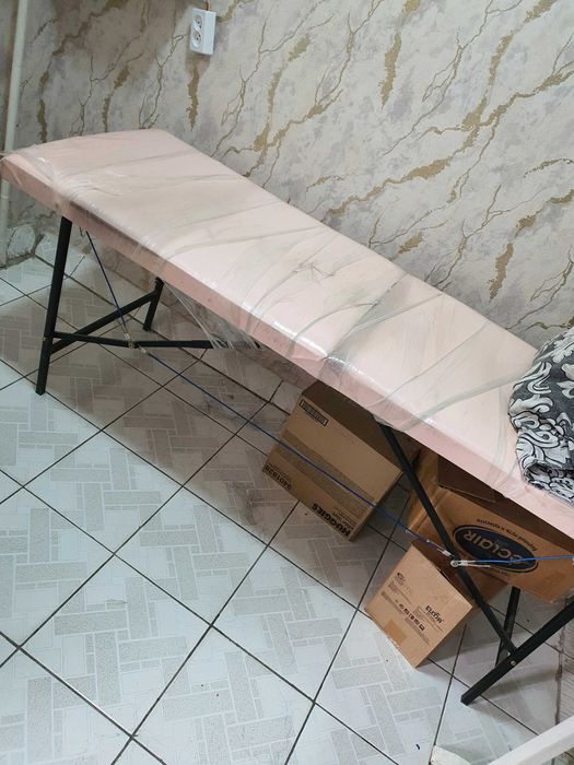 Продаётся кресло и кушитка. Договорно