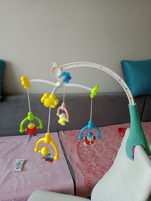 Кронштейн держатель игрушки для детской кроватки,