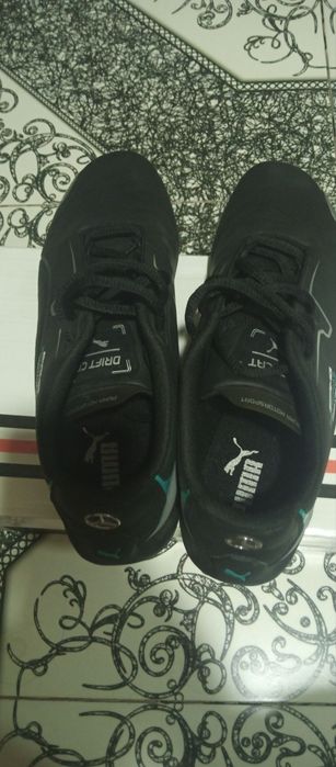 Мужские кроссовки