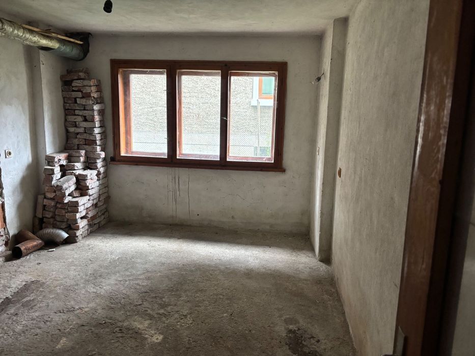 Продава се Двустаен апартамент в Троян - 64 кв.м за 518 €/кв.м - Снимка #3