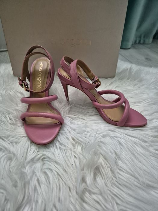 Vând sandale elegante toc subtire roz Eva Longoria