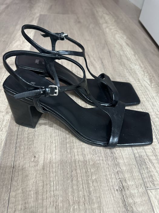 Босоножки zara рр 38