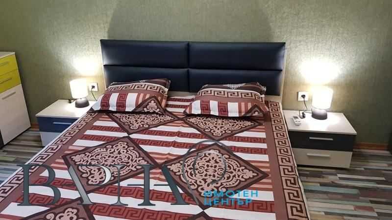 Дава се под наем Двустаен апартамент в Варна, Център - 55 кв.м за 459 € - Снимка #11