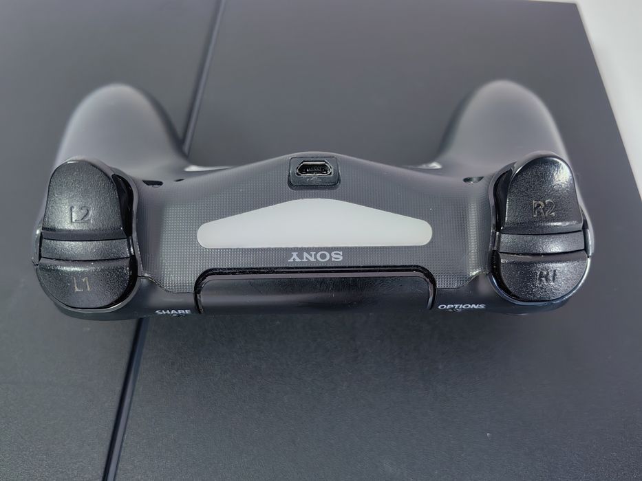 Ps 4+controller добро състояние