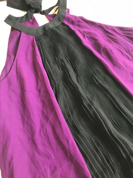 Свободен модел на рокля на H&M