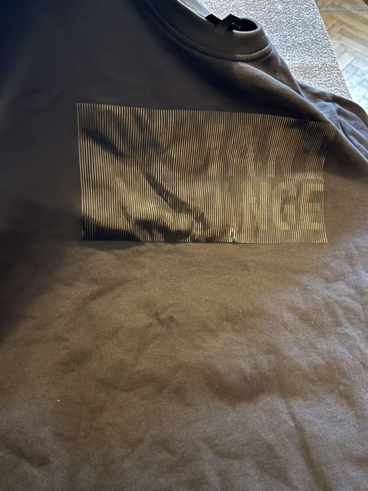 2броя блузи Hugo 1бр Armani Exchange 1 бр