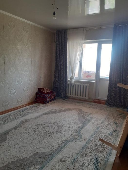 Трех комнатная квартира в городе Каратау